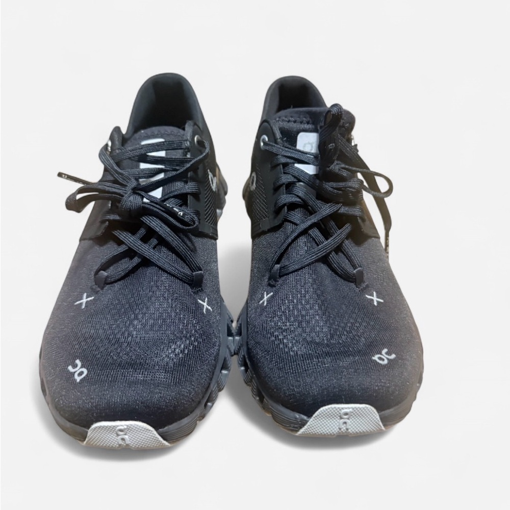 On Running Black Women's Slip-On Running Shoes